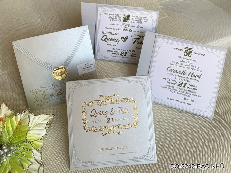 Thiệp Cưới DQ-2242 Bạc Nhũ
