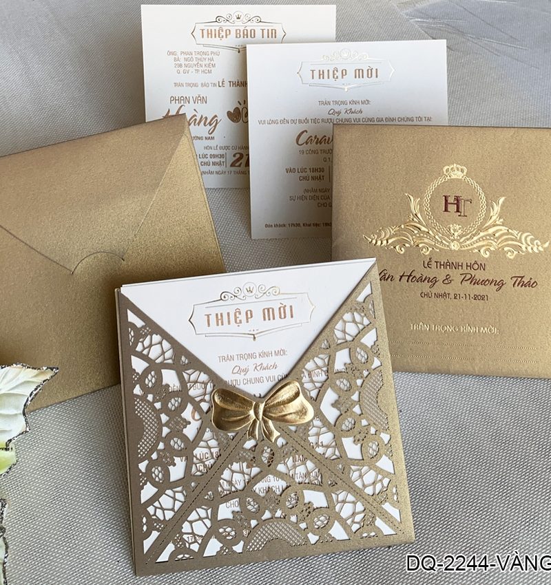 Thiệp Cưới DQ-2244 Vàng Nhũ