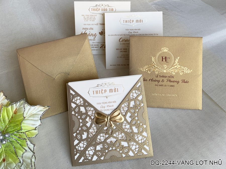 Thiệp Cưới DQ-2244 Vàng Nhũ